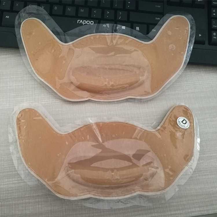 Krūtinės pakėlimo pleistras, nematomas, surenka; (Medžiaga: cheminiai pluoštai, medvilnė, bio klijai; Storis: įprastas; Stilius: nėriniai)