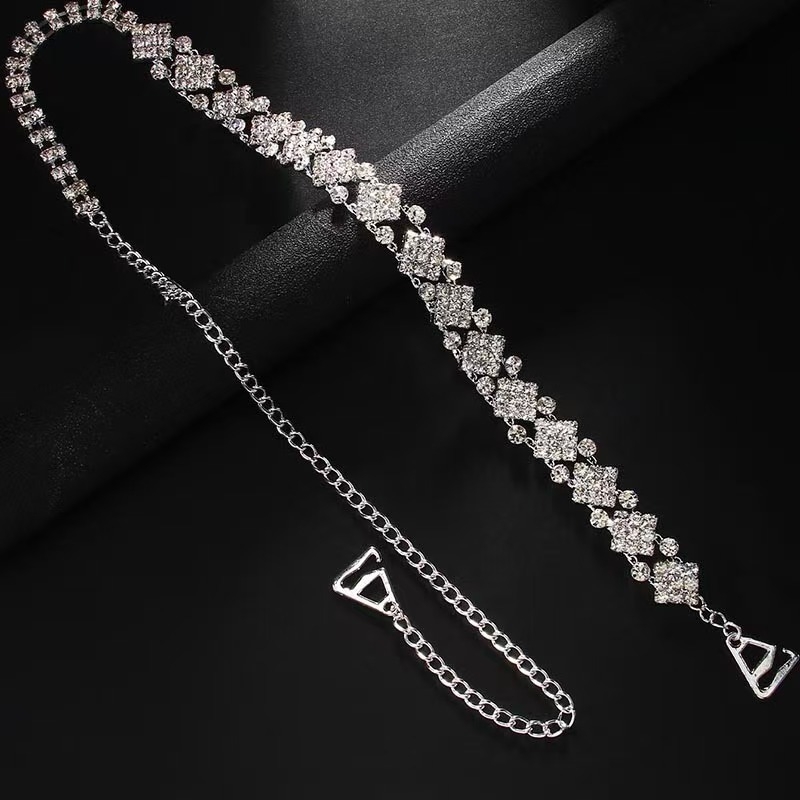 Nailoninė pečių grandinė su rombiniais deimantais elegantiškiems vakarinėms drabužiams