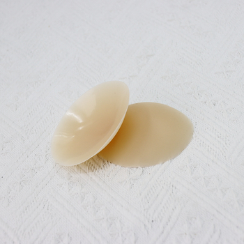 Savarankiškai lipantys silikoniniai spenelių dangteliai – ultra ploni, nepastebimi, be pėdsakų, apvalios formos, blizgi danga