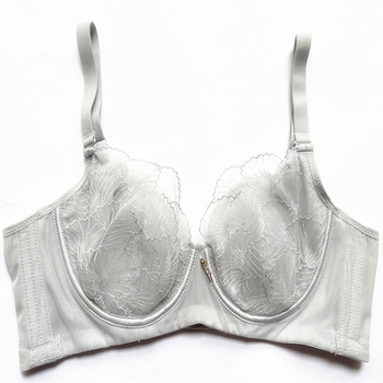 Sutien cu cupă urechi de iepure, cupe ultra-subțiri, dantelă, închidere spate cu trei rânduri