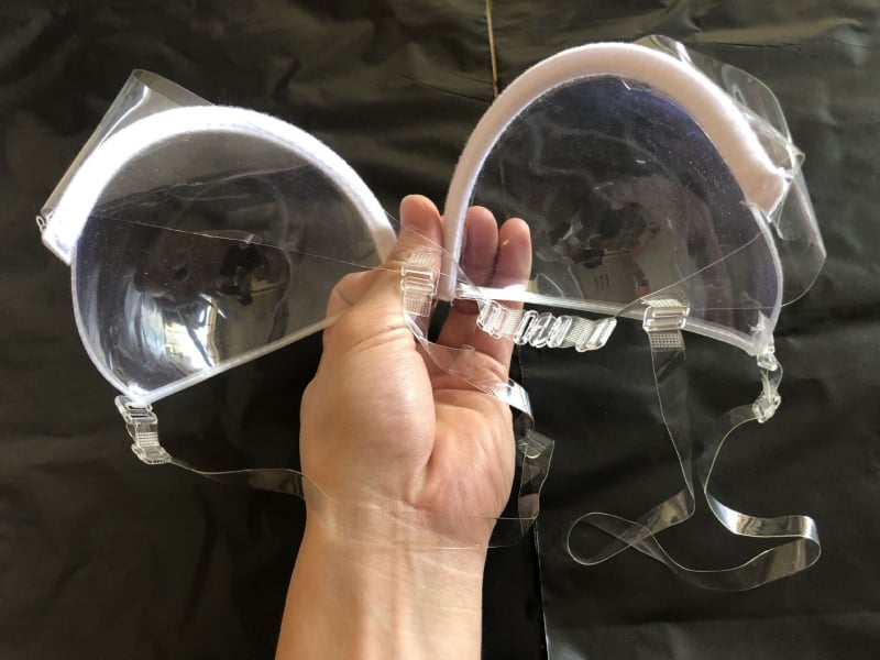 Push-Up liemenėlė skaidri, nuimamomis dvigubomis petnešėlėmis, 3/4 taurės su plonu formuojančiu puodeliu, nailonas