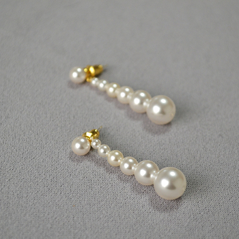 Cercei cu perle artificiale, design geometric nișă, lungi, cu ac de argint 925 – miya sophia jewelry