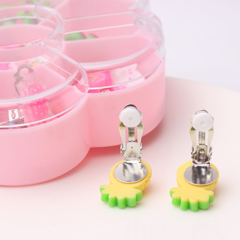 Dječje klips naušnice – crtani dizajn, Serija Princeza, materijal plast/smola, ručna izrada