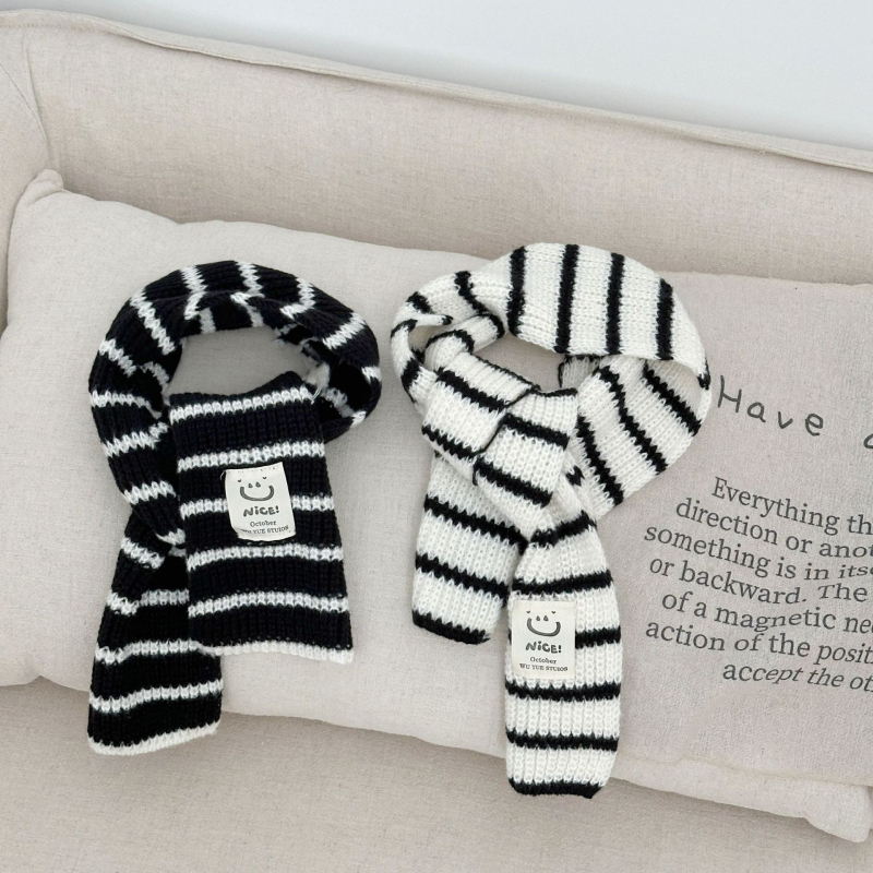 Шал – райета; полиестер; универсален стил, удължена дължина; унисекс; есенно-зимно