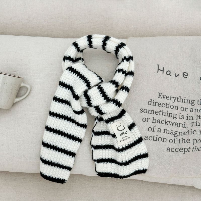 Шал – райета; полиестер; универсален стил, удължена дължина; унисекс; есенно-зимно