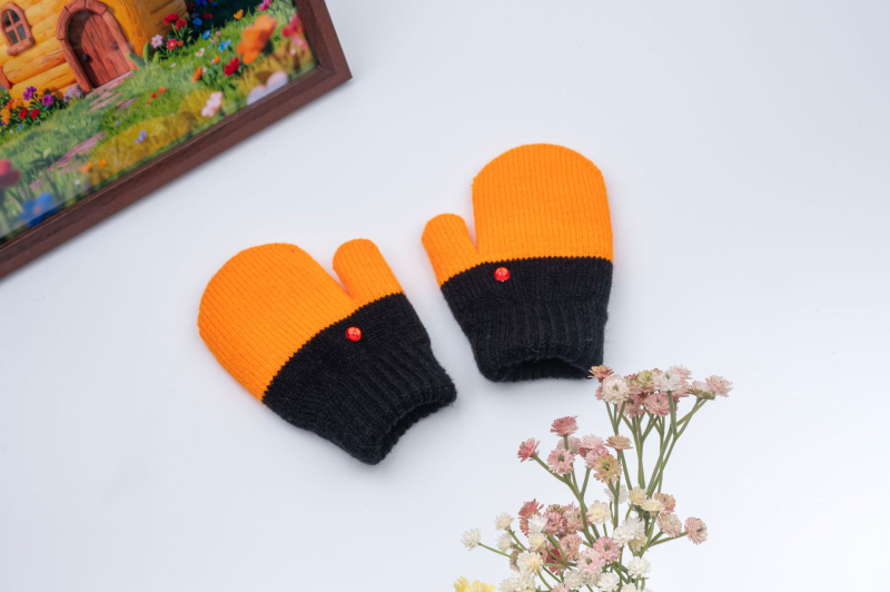 Dječje pletene rukavice s motivom guske - (Materijal: pleteni; Funkcija: zadržavanje topline; Dob: 3–6 godina)