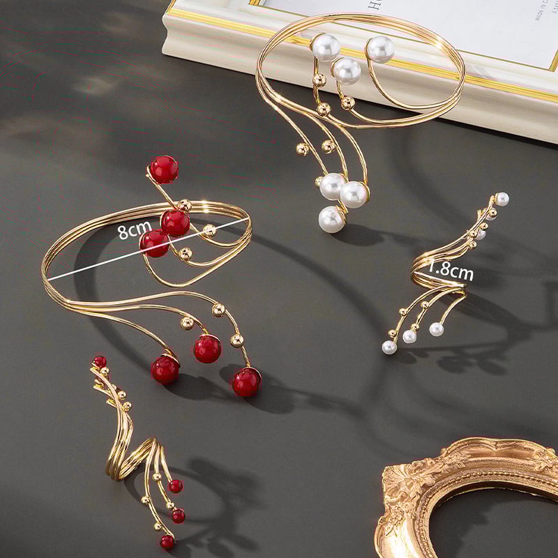 Set otvorenih narukvica i prstena s naušnicama — legura, elektroplating, porijeklo Zeleni Otok, ljeto 2024