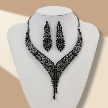 Ogrlica s rhinestones, elektroplatiranje završetak, V oblik, claw lanac, duljina 41–50 cm