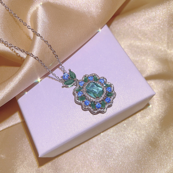 Set nakita: bakreni lančić i naušnice s elektroplatiranjem, bočni kaiš, za žene, proljeće 2024