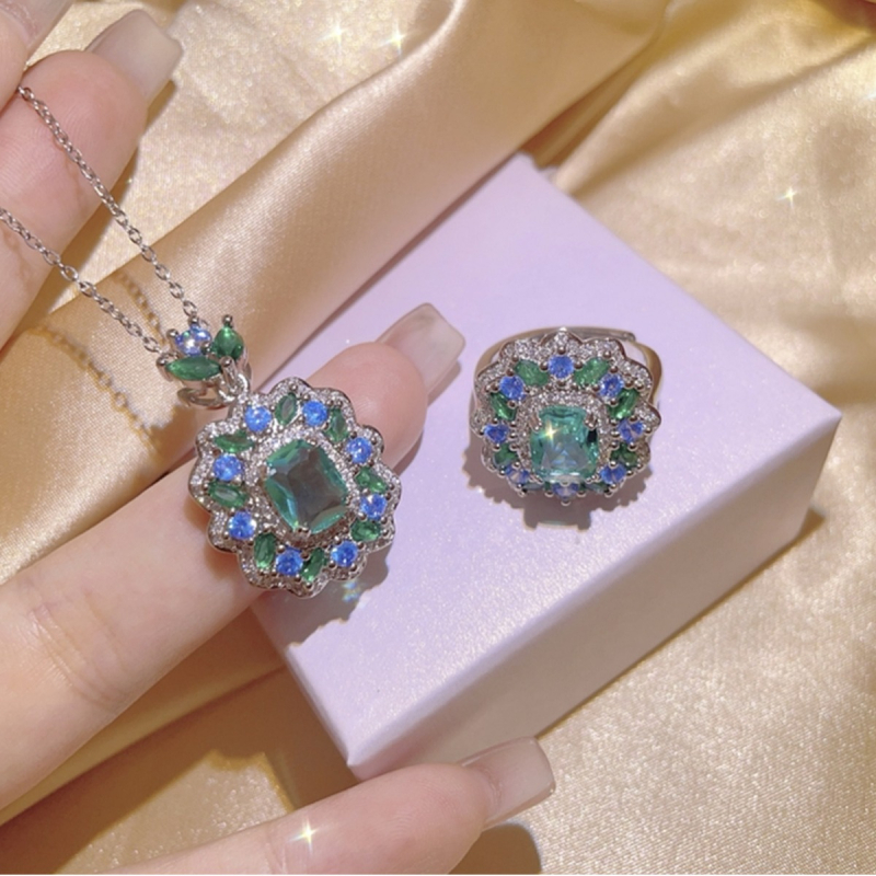 Set nakita: bakreni lančić i naušnice s elektroplatiranjem, bočni kaiš, za žene, proljeće 2024