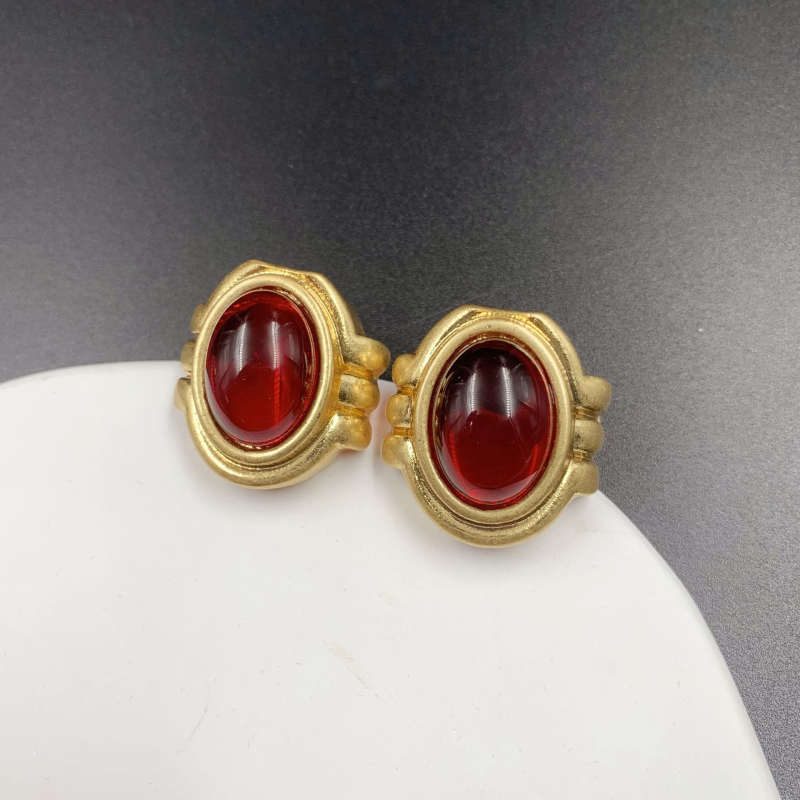 Set ogrlice i naušnica s dijamantnim ugradnjom, retro dvorčevski stil, privjesak od legure, obična lančana, ženski nakit