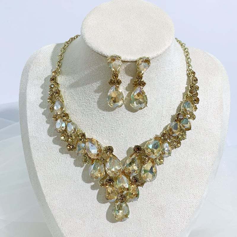 Ženski set nakita: naušnice i ogrlica, sintetički kristal, elektroplaciranje, O- lanac, cvjetni uzorak