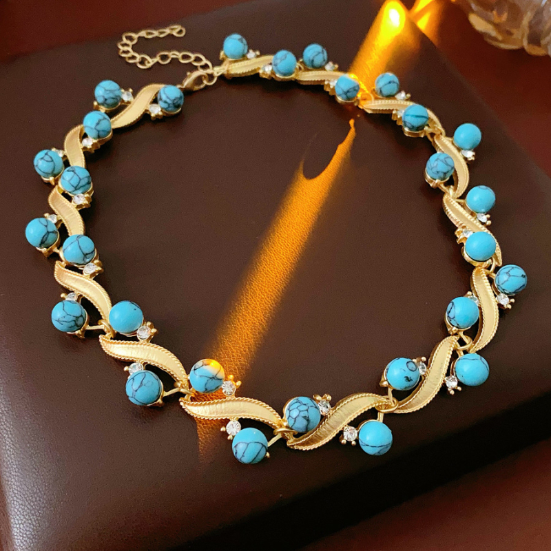 Set nakita: naušnice s tirkizom i ogrlica, privjesak od legure, lanac ključne kosti, elektropliranje, retro stil