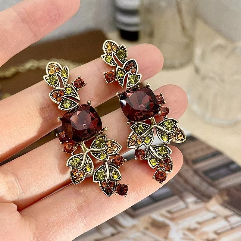 Set colier cu perle și cristale, design floral vintage, stil coreean, pandant din aliaj cu placare electro, pentru femei