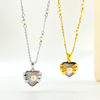 Colier cu pandantiv inimă din scoică cu perlă, argint 925, placare electro, lanț încrucișat, greutate 3 g