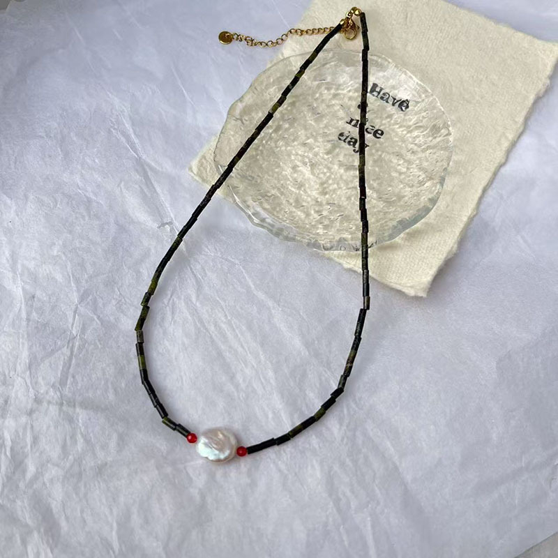 Ženski ogrlica s koralikama i privjeskom od titan čelika, ravni lanac s koralikama, višeslojni dizajn