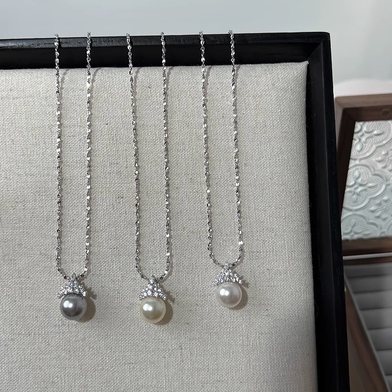 Colier cu lanț de perle și un pandantiv din argint 925, micro-incrustare, stil geometric, pentru femei