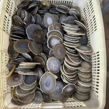 Polírozott természetes achát korong dísz – dekoratív elem és poháralátét, természetes anyag, VVS tisztaság