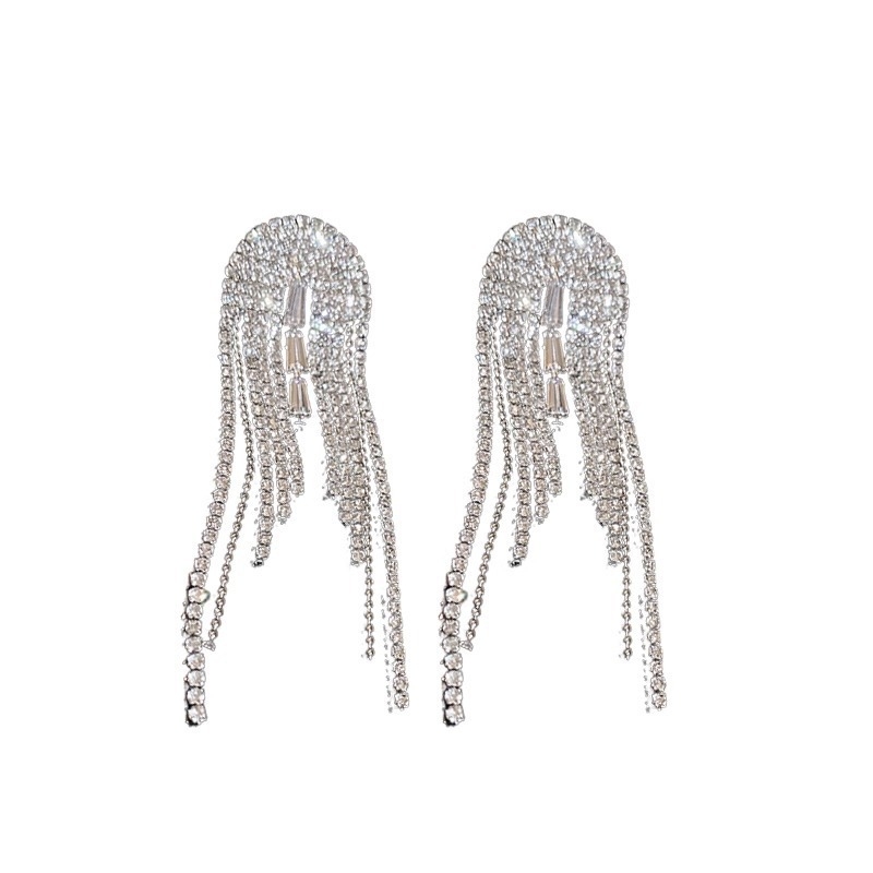 ОбедЦи – диамантени ресни, геометрична форма (Марка: Jinglun; Стил: лек лукс; Сезон: есен 2024; Категория: обици)