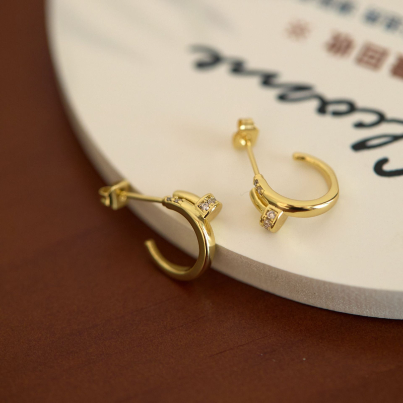 Naušnice - pozlaćeno bakreno, geometrijski oblik, elektroplatiranje, svijetli luksuzni stil, za žene