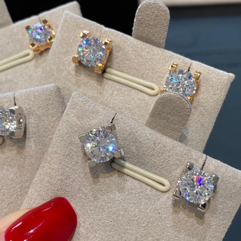 Naušnice – glava bika s jednim dijamantom od 1 ct, montaža s četiri kandže, 18K pozlata od legure, unisex