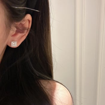 Nagi cercei geometrici cu montură de diamant, din argint 925 – stil feminin proaspăt și dulce