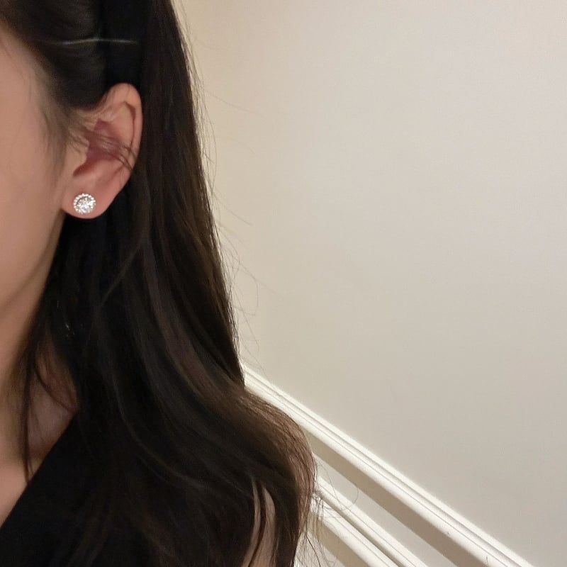 Nagi cercei geometrici cu montură de diamant, din argint 925 – stil feminin proaspăt și dulce