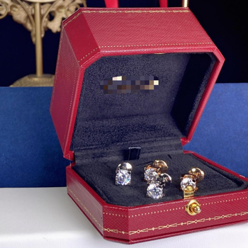 Cercei: V aur, placare electroplată, formă geometrică, cod R096, primăvara 2025