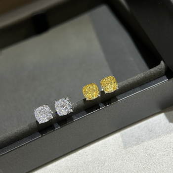 Naušnice S925 sterling srebra, 1 ct četverozupasti dijamant, stud stil, elektroplatinirane