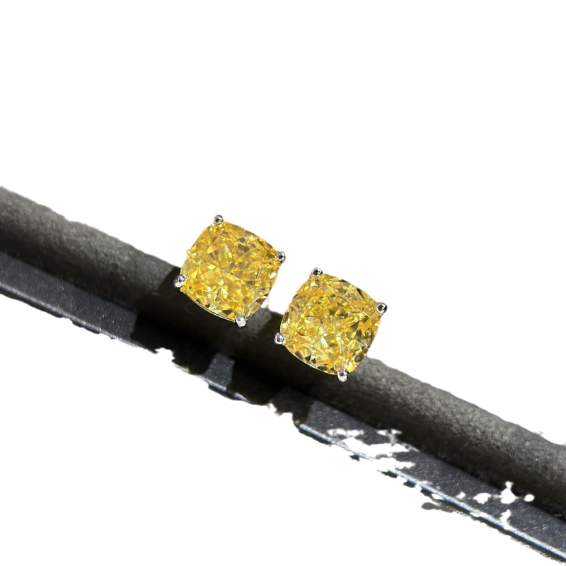 Naušnice S925 sterling srebra, 1 ct četverozupasti dijamant, stud stil, elektroplatinirane