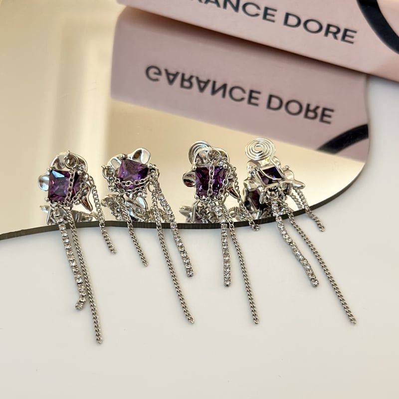 Обeци от мед и цирконий с цветеобразна форма, оригинален дизайн, за жени (материал: мед и цирконий; форма: цвете; стил: оригинален дизайн; категория: обици; предназначение: за жени)