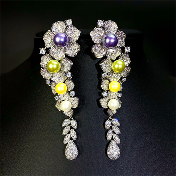 Cercei picătură hortensie pentru femei, zirconiu, design geometric, lansare primăvara 2025