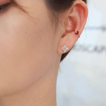 Fülbevalók - Négylevelű lóhere gyémánttal, aranyozott réz és 925 ezüst tüske, Olayfei