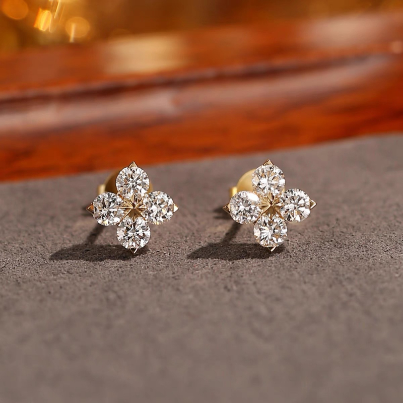 Fülbevalók - Négylevelű lóhere gyémánttal, aranyozott réz és 925 ezüst tüske, Olayfei