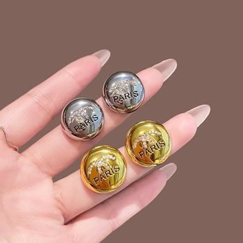 Naušnice sa slovima – legura, oblik slova, elektroplatiranje, ljetno izdanje 2025., stil Japansko-Korejski