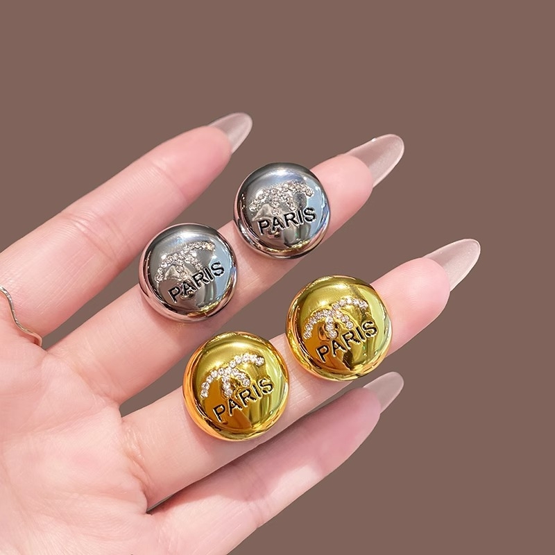 Naušnice sa slovima – legura, oblik slova, elektroplatiranje, ljetno izdanje 2025., stil Japansko-Korejski