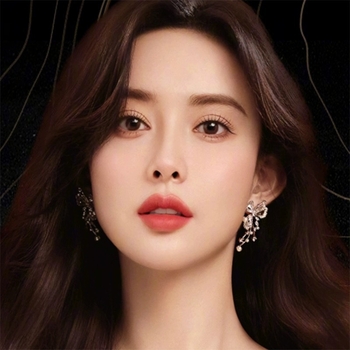 Naušnice s klipom za kost uha – cvijet s dijamantima, prirodni stil; Materijal: legura; Obrada: Seiko; Sezona: ljeto 2024; Kategorija: naušnice