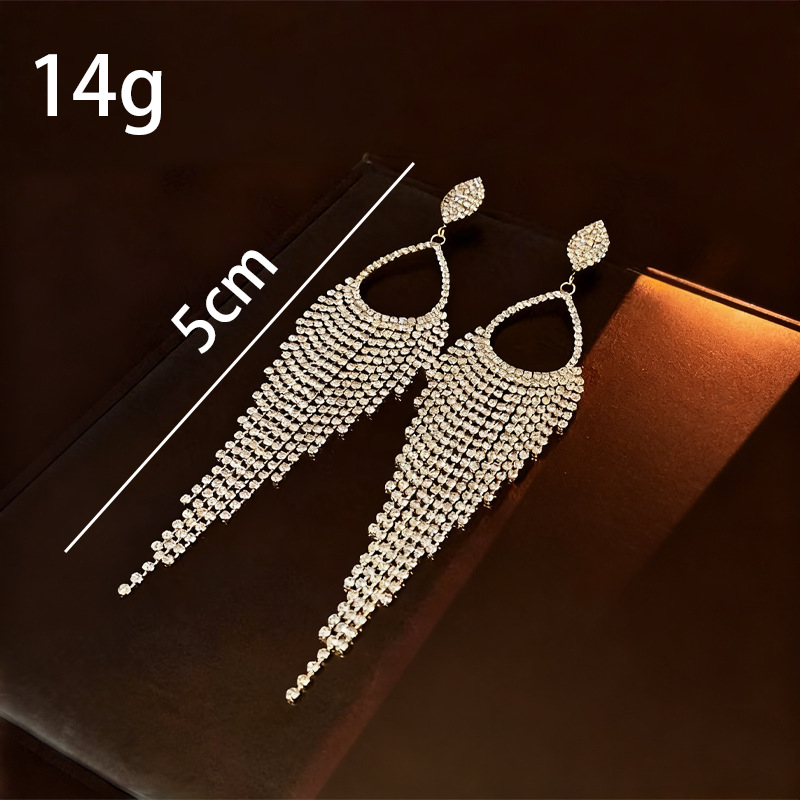 Yiyu cercei din cupru, în formă de lacrimă, cu ciucuri lungi și cristale