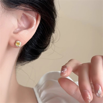 Geometriai formájú réz fülbevalók négyzet alakú cirkóniával, elektroplatált, Lilo márka, nyár 2024