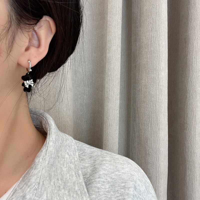 Cercei cu motif animal - drăguțe, material mixt, electroplacate, pentru femei (Iarna 2024)