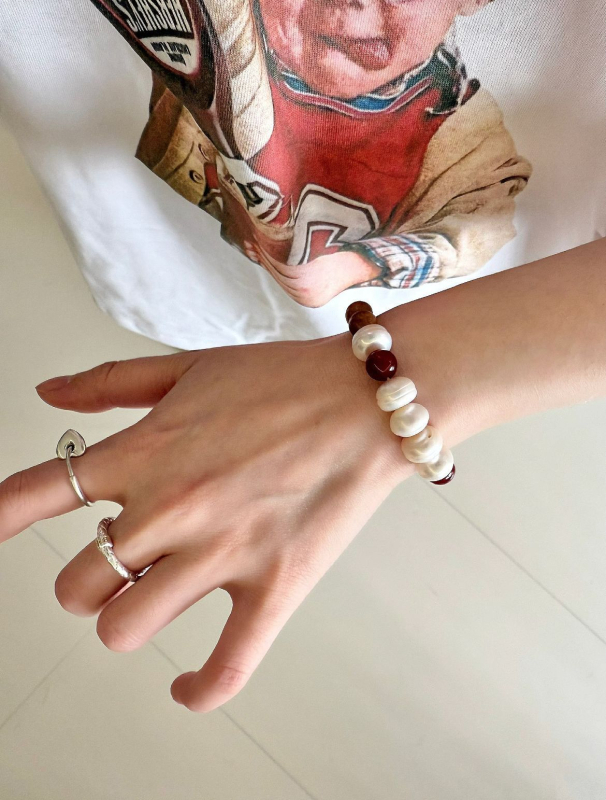 Brățară - Perle, Handmade, Stil feminin simplu, Bijuterie pentru mână