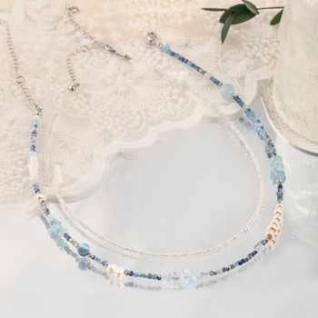 Colier cu piatră, acvamarin și perle de apă dulce; lucrat manual; lanț obișnuit; stil literar retro; Vara 2024