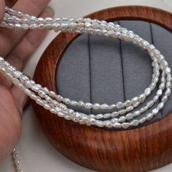 Kexu pärlid Snow Energylt – Looduslikud vees pärlid, vabakivi stiil, Naked pearls, 2025 sügis
