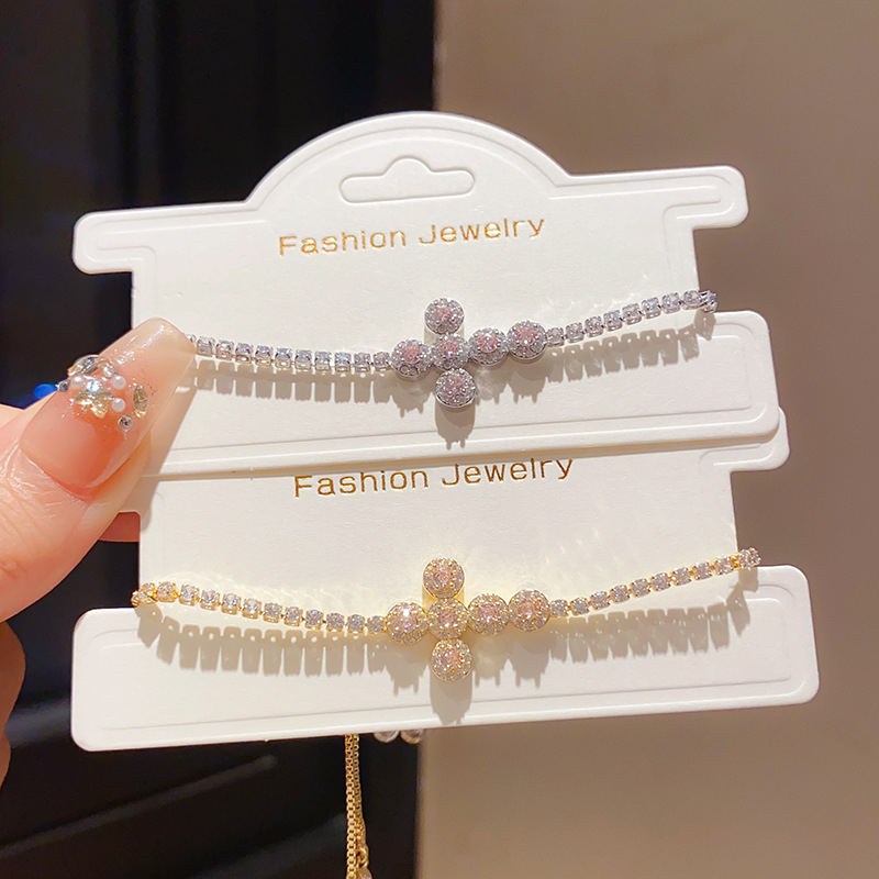 Narukvica od cirkona s geometrijskim kružnim križem — lagani luksuz, postava cirkonija, Yueli Jewelry Factory