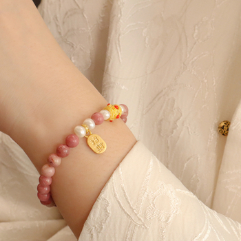 Ručno izrađena ženska kamena narukvica s geometrijskim dizajnom