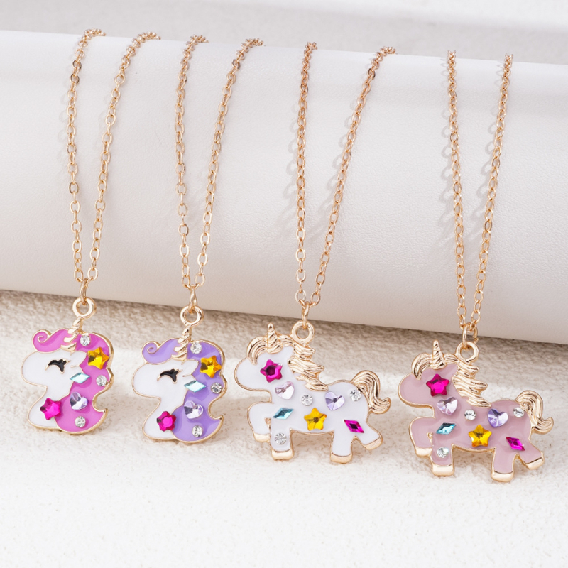 Ogrlica od legure, oblik jednorog-pegaz, tehnika kapanja ulja, standardni lanac, težina 5,7 g
