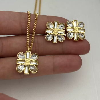 Set cercei și colier Arc De Triomphe: pandantiv lacrimă, floare pătrată cu zirconiu, cupru cu inserții de zirconiu, placare electrolitică, lanț obișnuit, stil lux lejer