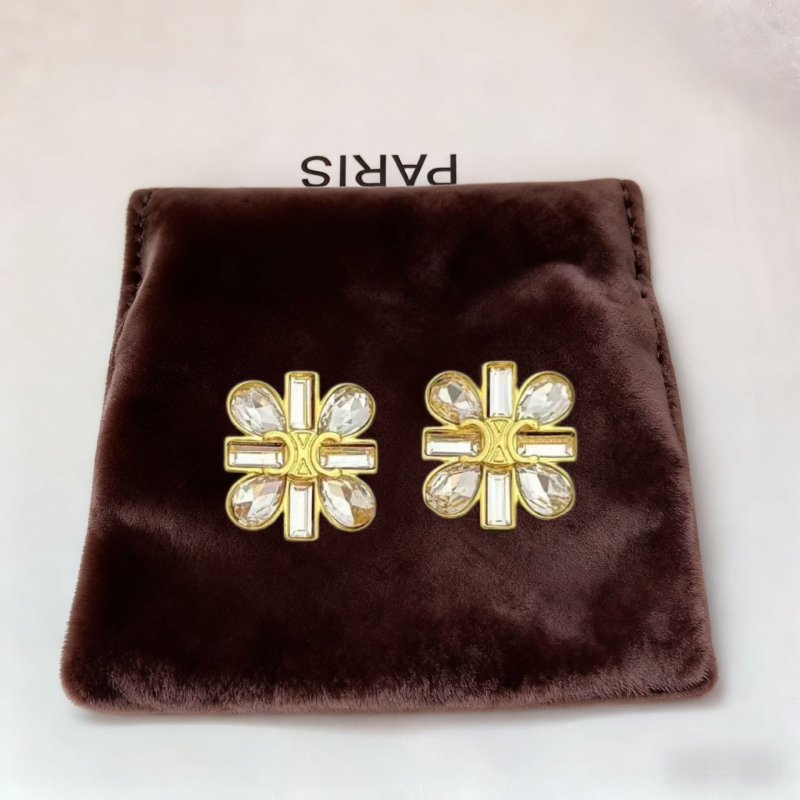 Set cercei și colier Arc De Triomphe: pandantiv lacrimă, floare pătrată cu zirconiu, cupru cu inserții de zirconiu, placare electrolitică, lanț obișnuit, stil lux lejer