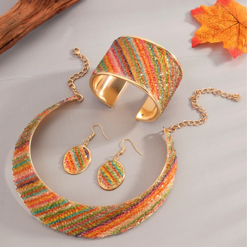 Set nakita: Ogrlica, Naušnice i Narukvica; Cinkov spoj s kristalnim akcentima, Elektroplatiranje, Oštrica lanac