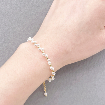 Ogrlica s umjetnim perlama, geometrijski privjesak od srebra 925, ručno izrađena